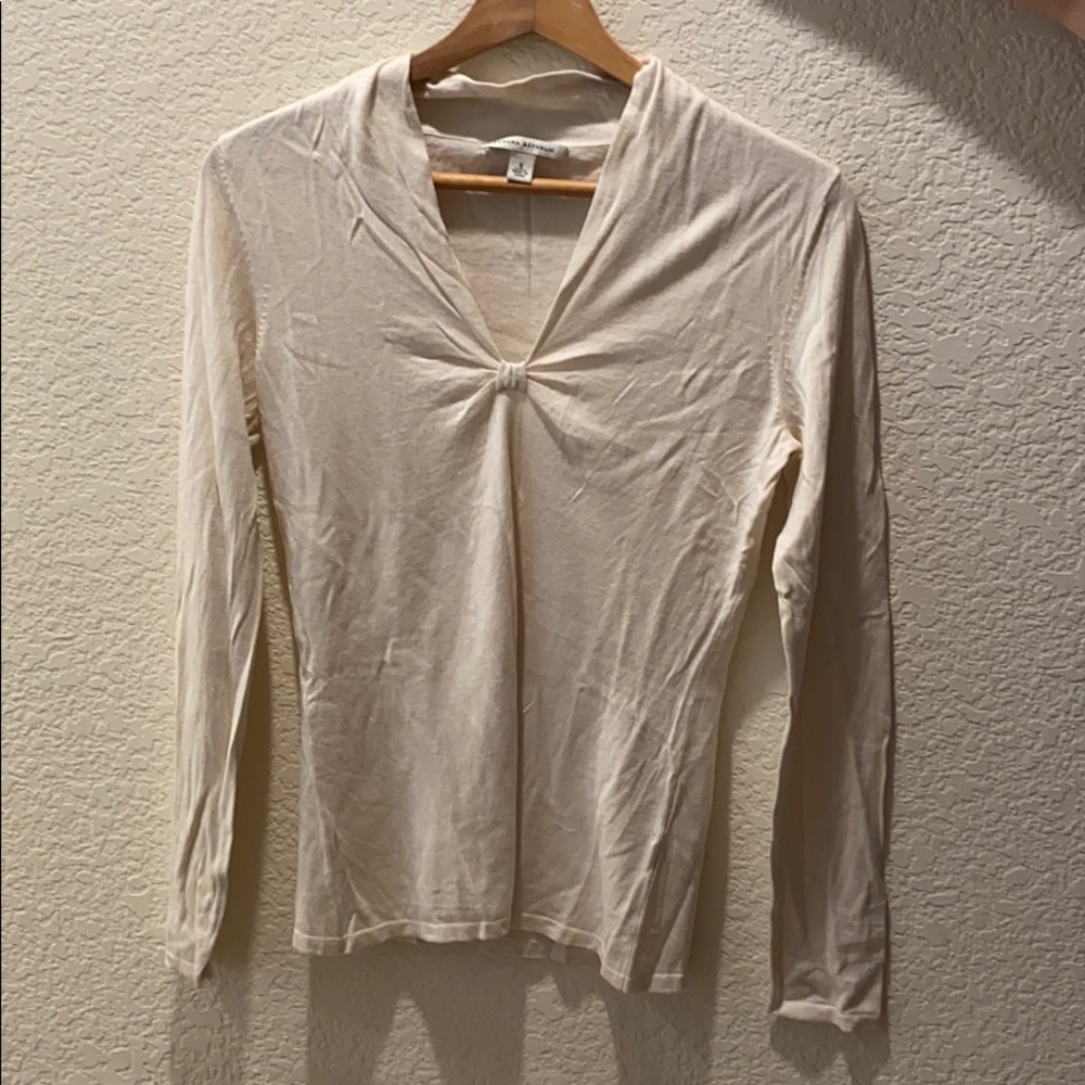 Creamy white long sleeves tee